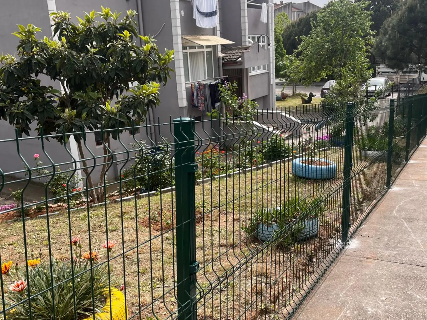 Tuzla Tel Çit panel çit saha uygulaması